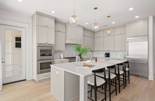 Clearwater Beach House | The Akoya Pearl - 2 Beach Homes Steps From CWB