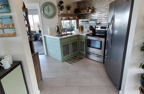 Vermilion House | The Aloha on lake erie