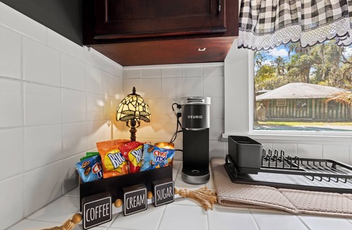 Yankeetown House | The Cozy Crackerjack is a vintage home in charming old Florida- a must see!