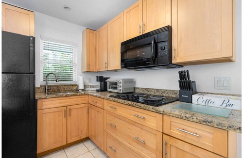Flagler Beach House | The CrabTrap B 1BR Suite + Sleeper Sofa Beach