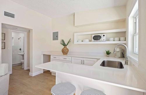 Parsuns To Cocoa Beach Apartment | The Drift | Laid-Back Cocoa Beach Retreat-1BR/1BA