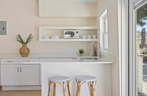Parsuns To Cocoa Beach Apartment | The Drift | Laid-Back Cocoa Beach Retreat-1BR/1BA
