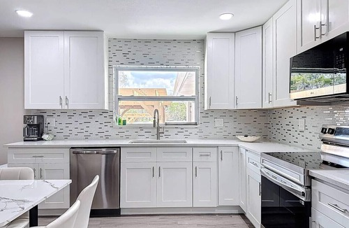 Bradenton House | The Grand Gathering House 11BR 6BA