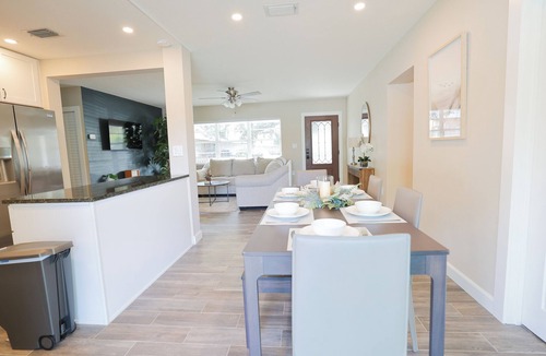 Palmetto House | The Gulf Coast Tide and Town Retreat