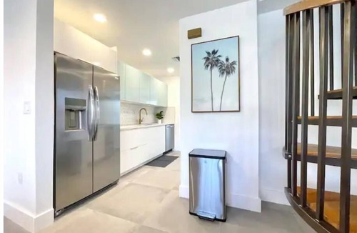 East Naples House | The Hampton Private Pool 5 Min to 5th Ave 10 Min to Beach Sleeps 16