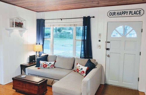 Mount Dora House | The Idle Hour Cottage - Walk to Downtown!
