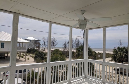 Indian Pass House | The Lucky Dog Beach House steps from the beach.