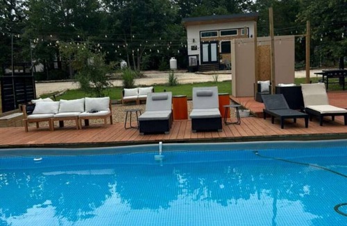 Athens House | The Oak Casita at Selah Place