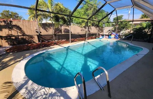 Ives Estates House | The Perfect Vacation Getaway !