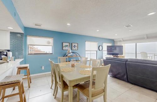 Indian Shores House | The Pointe 301