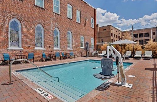 Downtown Jacksonville Apartment | The Raven - 2nd Floor South Wing