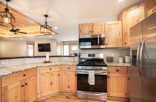 Buena Vista House | The Raven at BV STR-164 in Buena Vista With Hot Tub