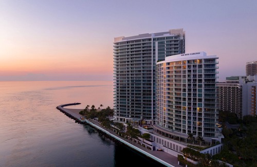 Bal Harbour Hotel | The Ritz-Carlton Bal Harbour, Miami