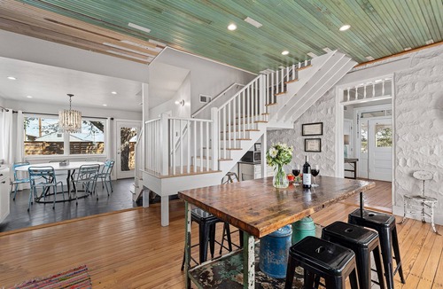 Harper House | The Spot