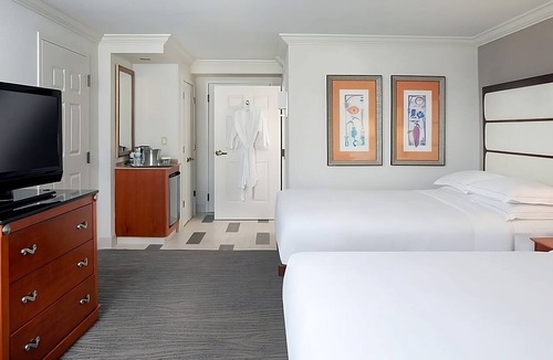 Park Shore Hotel | The Stay That Makes Every Trip Better! Outdoor Swimming Pool, Free Parking!