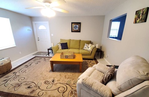 Crescent Beach House | The Summer House - Lower, 2 Bedroom, 1 Bath