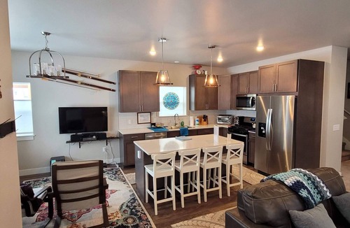 Leadville North House | the Sunset House - modern comfort with spectacular views