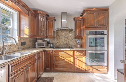 Deerfield Beach House | The Terrace at the cove with with heated pool