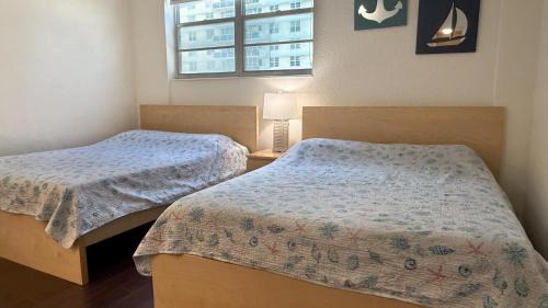 Hollywood South Central Beach Apartment | THE TIDES 1bedroom apt 4th floor WE ARE ON THE BEACH!