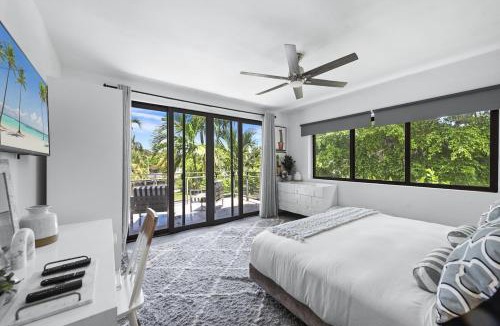 Seybold House | The Waterhouse- Amazing Villa With Infinity Pool