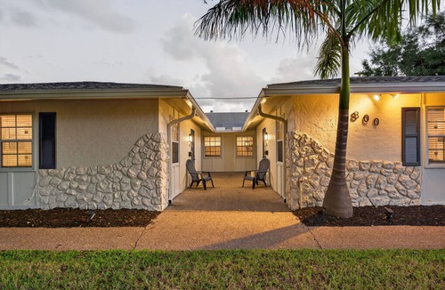 Tropic Isle Apartment | The Wave - 2 miles to Atlantic Ave- Steps from the Beach