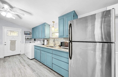 Odessa House | The Weekender- Lake Access, Bikes, Outdoor Living