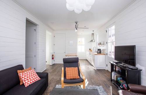 Buena Vista Apartment | The Zebra Loft - An elegant & unique property located downtown on the river park
