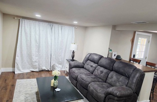 Breckenridge House | This charming 2/1, remodeled home features new floors, plumbing, & central air,