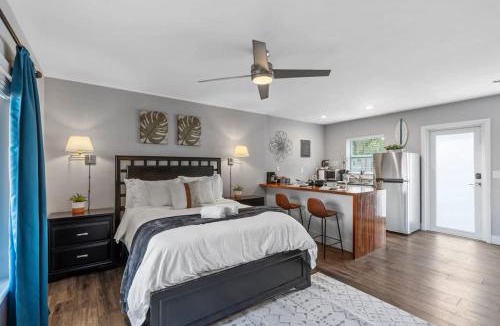 Lake Ridge Apartment | TilahStays Weekly Discounts and 10 min to Beach