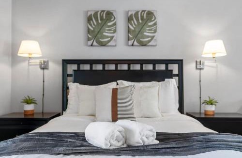 Lake Ridge Apartment | TilahStays Weekly Discounts and 10 min to Beach