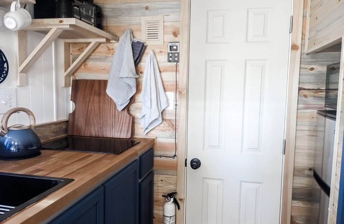 Farmington House | Tiny Home - Flora's Nest