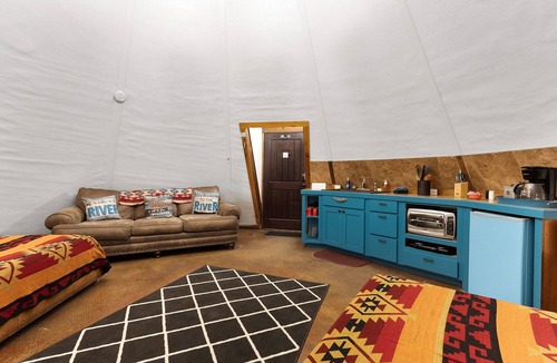 New Braunfels Resort | Tipi's in perfect New Braunfels with AC, private bathroom, resort amenities