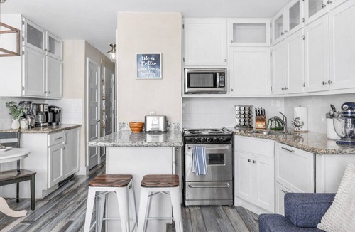 Galveston Condo | Top Floor! Oceanfront View, Heated Pool, Casa Del Mar!