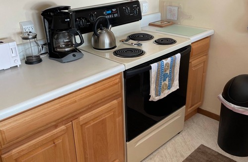 Put-in-Bay Condo | Top Floor Waterfront Put-in-Bay condo
