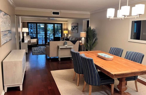 The Bluffs Condo | Total Zen! 2+ bedroom condo in lovely Jupiter with Marina view