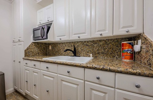 South Padre Island Apartment | Toucans Retreat
