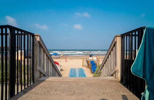 South Padre Island Apartment | Toucans Retreat