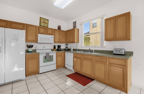 Calabay Parc House | Toy Story & Mickey! Big Screen! Disney! 416