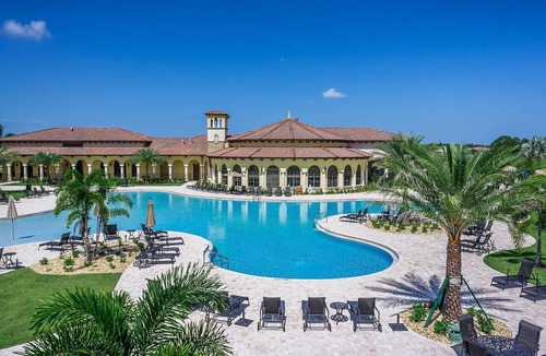 Gran Paradiso Villa | Tranquil 2 bedroom villa with resort like pool & amenities. Pickle Ball Courts!