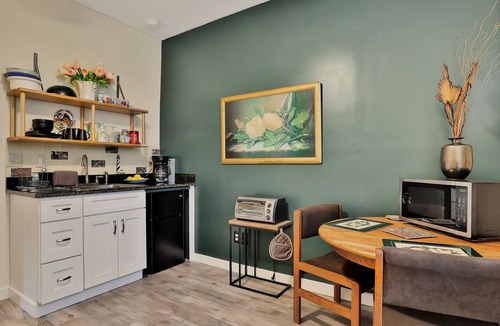St. Augustine Apartment | Tranquil Guest Suite in Paradise with Private Pool Walking Distance to Town