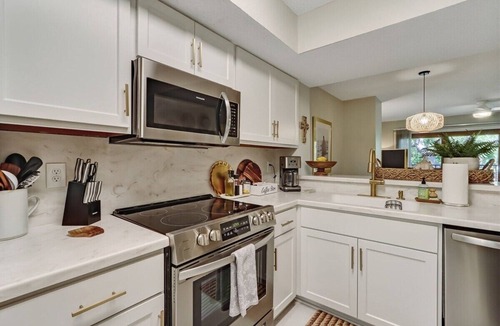 American Beach Condo | Tranquil Peace - Hosted By Moore AI Rentals