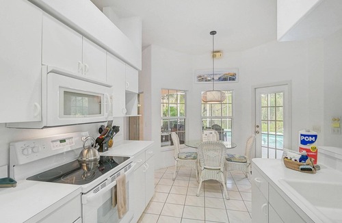 Bradenton House | Tranquil Sugar Ridge Home - Spacious Living, Propane Grill, Close to Anna Maria Beaches and Downtown