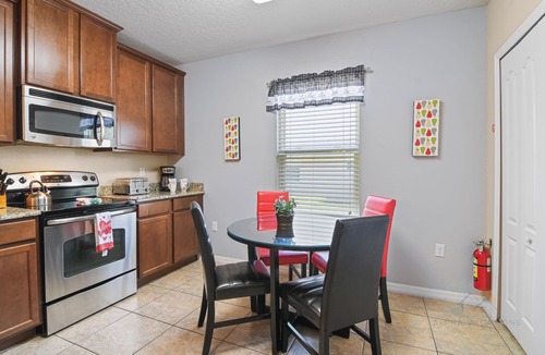 Calabria Villa | Tranquil Terrace - Family Friendly - 10 Minutes to Disney!