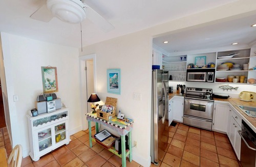 The Meadows Cottage | Tranquility - Tucked away in The Meadows - Private Pool - 3BD/3Bath