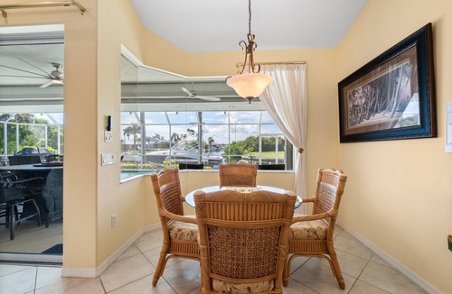 Punta Gorda House | Tranquility with Divine Sunsets in Vacation Land -Sleeps 8 -Pet Friendly