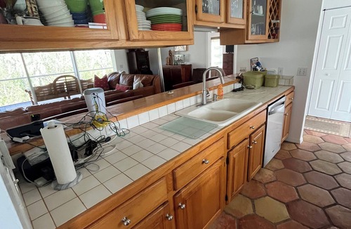 Dinkins Bayou House | TREE HOUSE a charming 2-bedroom home on wonderful Sanibel Island. Beach close.