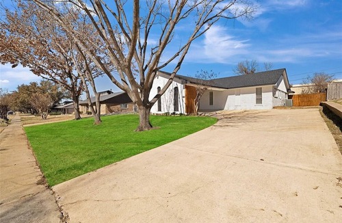 Carrollton House | Tremendous newly renovated 4-bedroom house in Carrollton