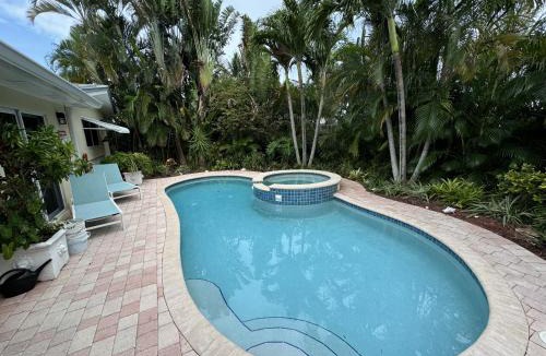 Deerfield Beach House | Tropical Dream Heated Pool House