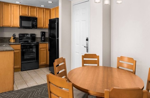Survey Creek Resort | Tropical Haven In Pompano Beach-Wyndham Palm-Aire - 2 Bedroom