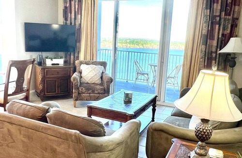 Florida Central Atlantic Coast Condo | Tropical Lakefront Condo at Disney w/TWO Balconies - 1 mile to Downtown Disney!